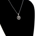 Necklaces & Pendants