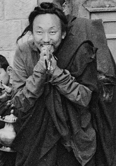 Chagdud Rinpoche Bowing Photo